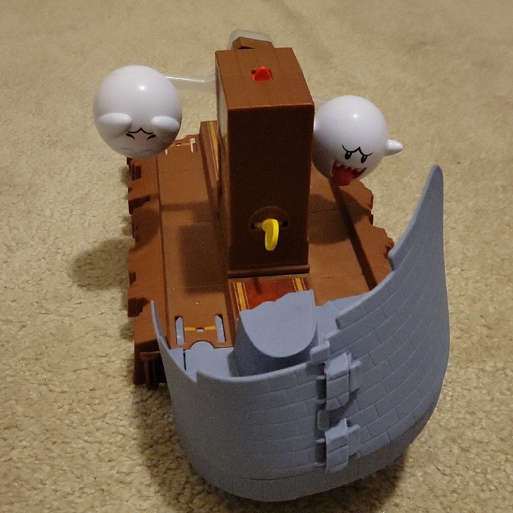 Hot Wheels Mario Kart Boo's Spooky Sprint Track Part. Only What You See Pictured